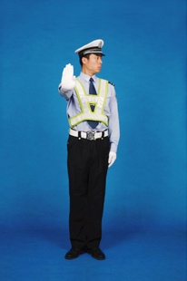 左转弯交警手势