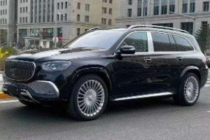 迈巴赫gls480分期首付多少钱 分期首付54万(36期月供38312元)