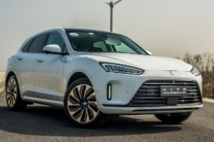 问界m5汽车多少钱 问界m5汽车售价为25.98万元