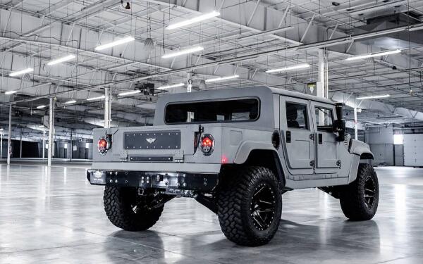 AMG旗下经典车系之一 悍马车系有哪些