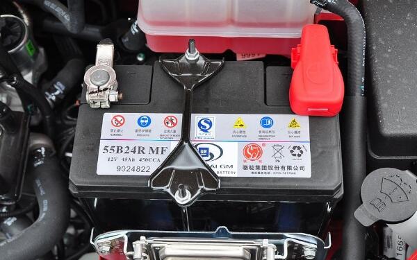 EMT变速箱是什么 新型半自动变速器