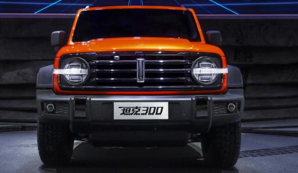 WEY坦克300正式上市,硬派紧凑型SUV