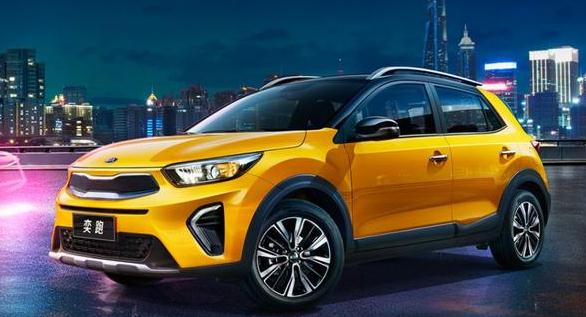 起亚奕跑CVT版,综合油耗为5.7L/100km