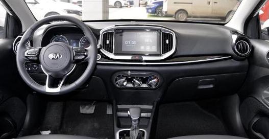 起亚奕跑CVT版,综合油耗为5.7L/100km