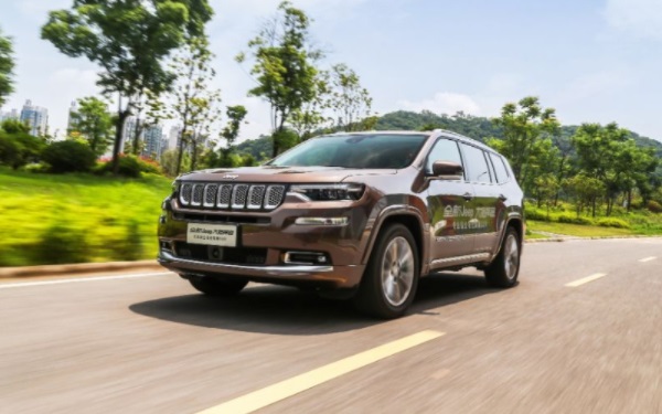 jeep指挥官5座测评 指挥官5座口碑怎么样