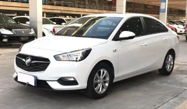 别克凯越油耗怎么样,实测百公里油耗6L(搭载1.3L自吸发动机)
