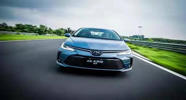 卡罗拉锐放2022款报价及图片,12.98万元提车回家真实惠