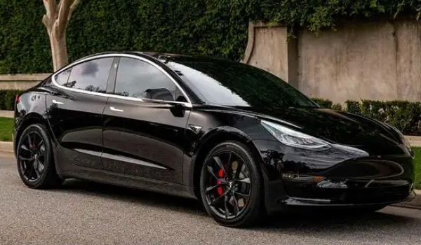 特斯拉model3价格,市场补贴后的参考价29万起