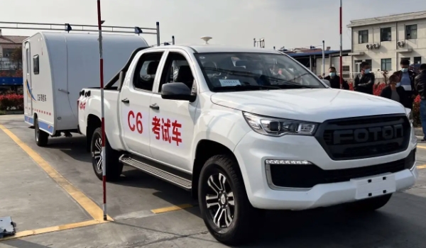 c6驾照可以开什么车型 c6驾照准驾车型(拖挂房车)