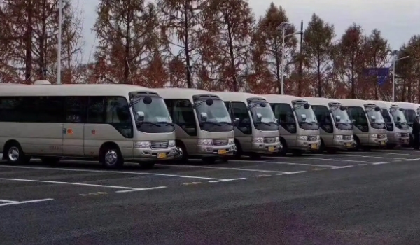 租车一天大概多少钱 不同车型租车价格差异较大(常用车100-500元)