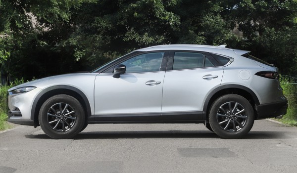 马自达cx4真实口碑 搭载2.5L发动机(轴距长达2700mm)
