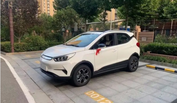 穷人开省油耐用5种车 5款国产车型油耗低值得选择(性价比高)