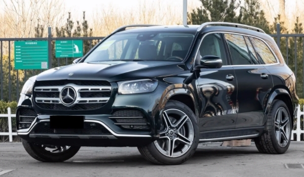 奔驰gls450 2022款报价多少 奔驰gls450新车2022款售价119.60万(全款落地133.35万元)