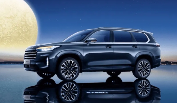 星途揽月是什么牌子的车 品牌属于星途(属于奇瑞控股集团)
