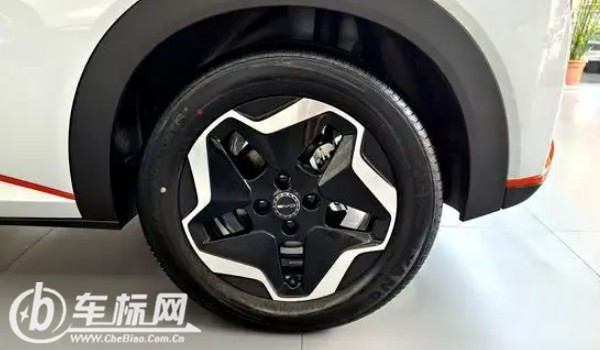 比亚迪海豚轮胎尺寸多少 轮胎型号205/50 r17(轮毂17寸)