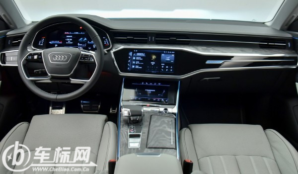 a7l奥迪2022款价格 2022款a7l售价41万一辆(分期首付12万)