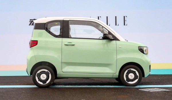 宏光五菱mini 2022款价格 2022款宏光mini售价3万(落地3万)