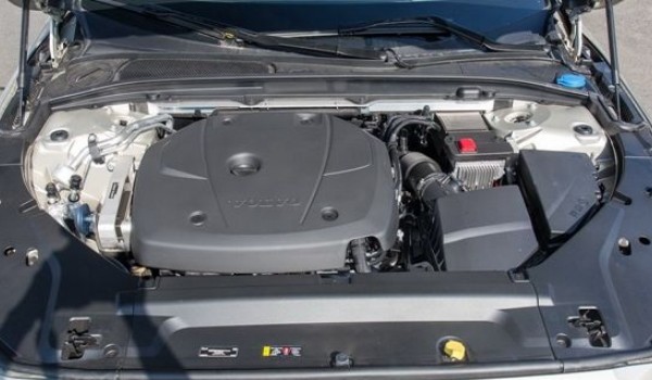 沃尔沃v90怎么样值不值得买 油耗实测9.8L(输出马力250匹)