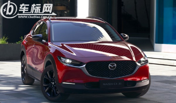cx30搭载了几个气囊 搭载了7个(安全性很高)