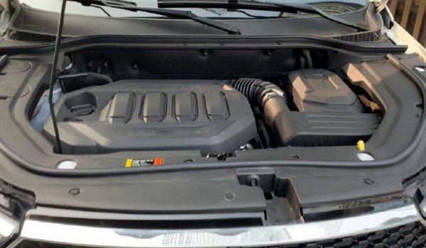 福特领界这款车值得买吗 油耗实测9.9L(马力可达140匹)