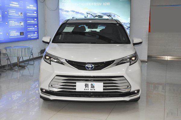 丰田塞纳2021款报价及图片，2021款售30.98万(全款36.4万元)