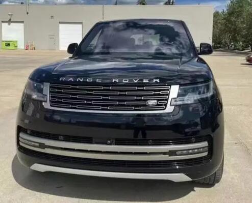 range rover是什么车,range rover是路虎揽胜(路虎的一款豪华SUV)