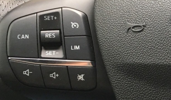 汽车改定速巡航安全吗 正规地点改装是安全的(改装后可自动驾驶)