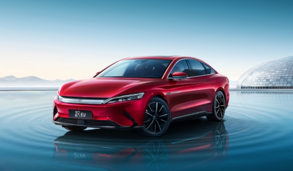 纯电动汽车哪款好 特斯拉Model 3、蔚来ES6、比亚迪汉效果好