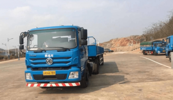 a2驾驶证能开什么车 驾驶重型牵引挂车,重型,中型全挂或半挂车