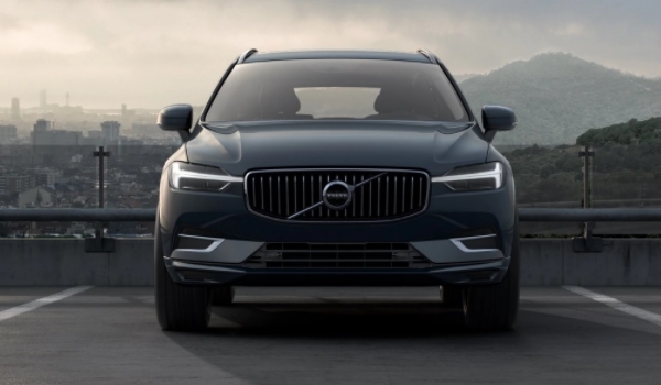 沃尔沃xc60价格2023款报价 裸车售价37.79万元（分期首付15.94万）