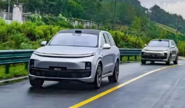 理想L8汽车2023款最新款价格图片 新车售价33.98万起(全款落地35.15万)