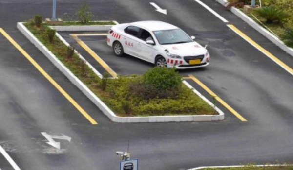 c1驾照能开什么车 自动挡和手动挡车型（c2、c3、C4所有车型）