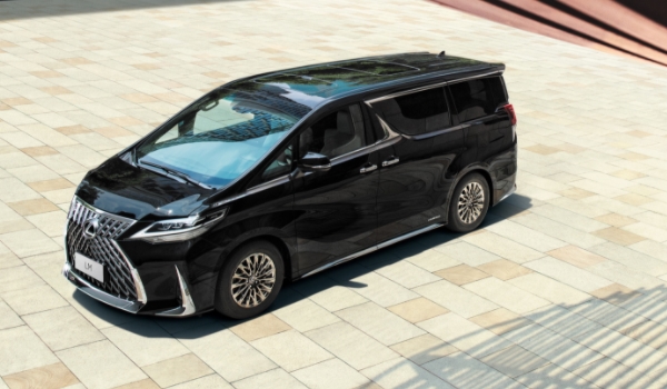 lm是什么车 雷克萨斯LM汽车(豪华MPV、2.5L发动机性能好)