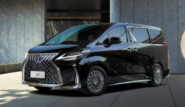 lm是什么车 雷克萨斯LM汽车(豪华MPV、2.5L发动机性能好)