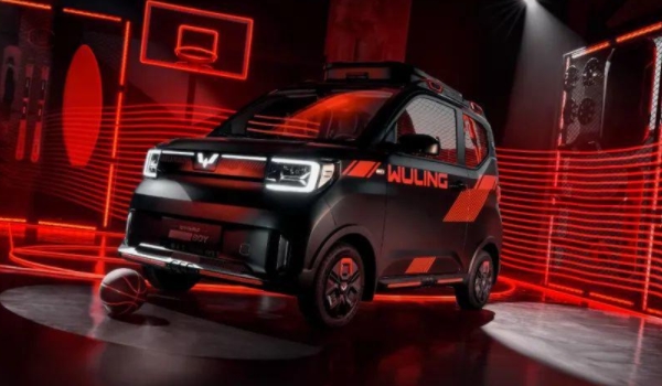 五菱宏光迷你mini版电动车 车辆续航里程在120公里到300公里（使用效果很不错）