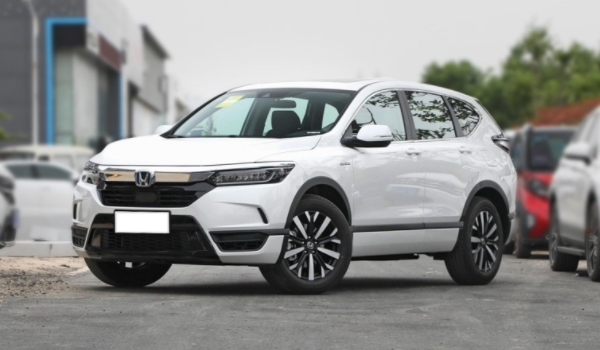 本田crv2023款最新图片 车辆是一款紧凑型的SUV(生产厂商东风本田)