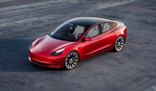 特斯拉model 3最新价格 2022款车辆售价23.19万元(可首付30%购买)