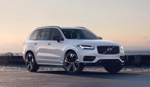 沃尔沃xc90价格2023款图片 厂商指导价格63.89万元到78.19万元(中大型SUV)