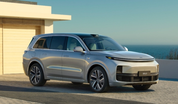 理想L9汽车2023款最新款价格 2023款售价42.98万元