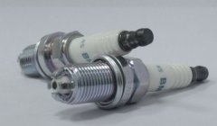 火花塞多久换一次? 是2-3万公里更换一次(价格不同)