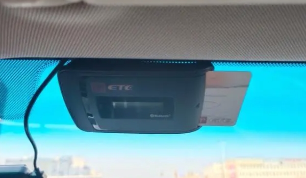未办ETC可以上高速吗 可以上高速(停车取卡缴费上高速)