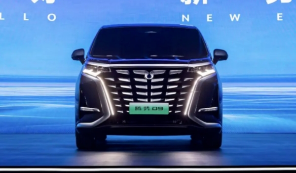 腾势d9商务车价格 新车售价33.58万起步（7座MPV）