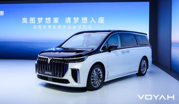 豪华商务车多少钱 豪华商务车售价23.29万起步(别克GL8)