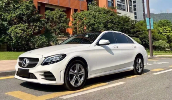 奔驰C260L新车报价2022款 22款停产(23款新车售价35.18万)