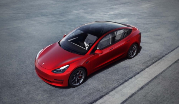 特斯拉model 3最新价格 全款落地价格26.95万元(可分期购买)