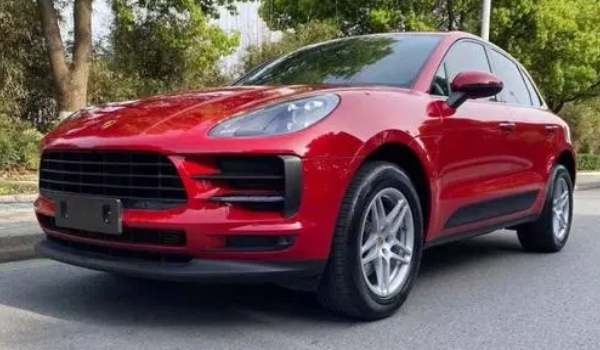 PORSCHE是什么牌子的车 车辆的品牌为保时捷(德国豪华汽车品牌)