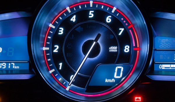 rpm是什么单位代表什么意思 机动车辆上的速度单位（显示车辆当前行驶速度）