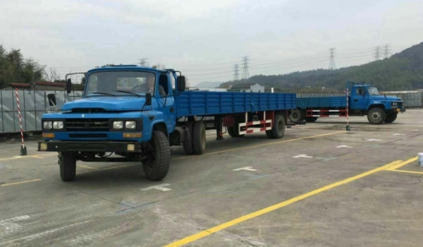 a2驾驶证能开什么车? 可以驾驶重型牵引挂车(总质量大于4500千克的汽车列车)