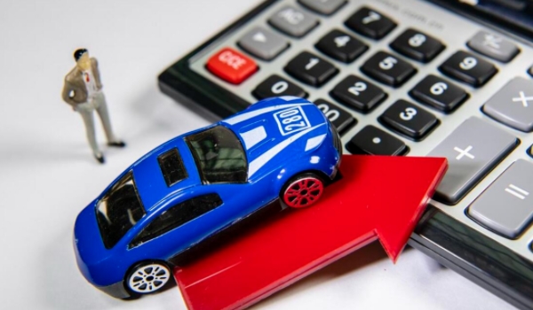 买车分期付款是怎么算法 首付车款剩余分12到60期月供