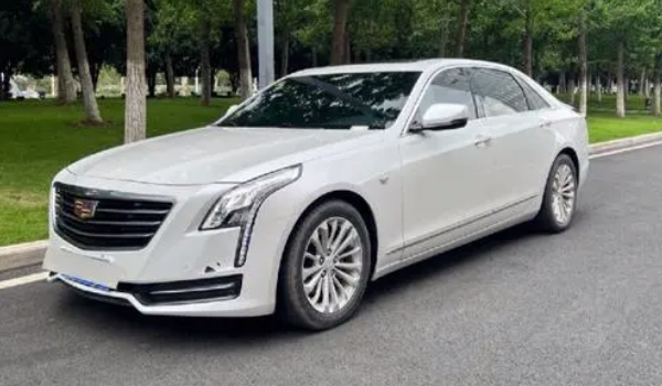 凯迪拉克CT6新款2023价格 新车裸车35.97万元起(2.0T动力强)